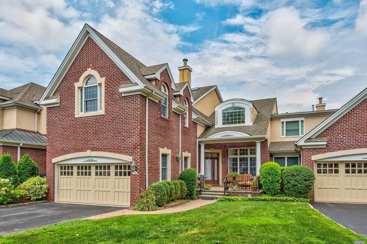 32 Kensington Circle - Photo 1