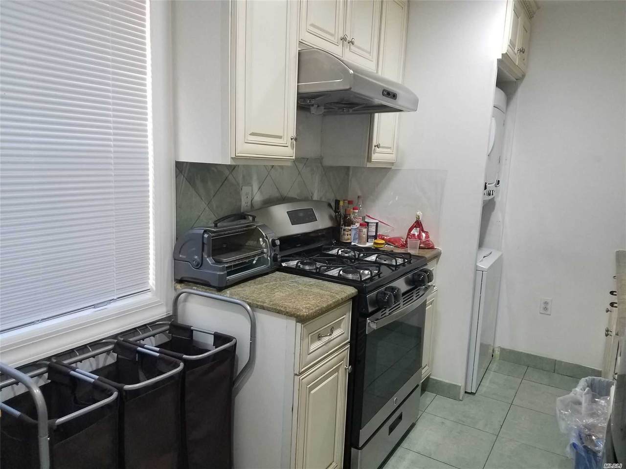 16-49 Utopia Parkway - Photo 1