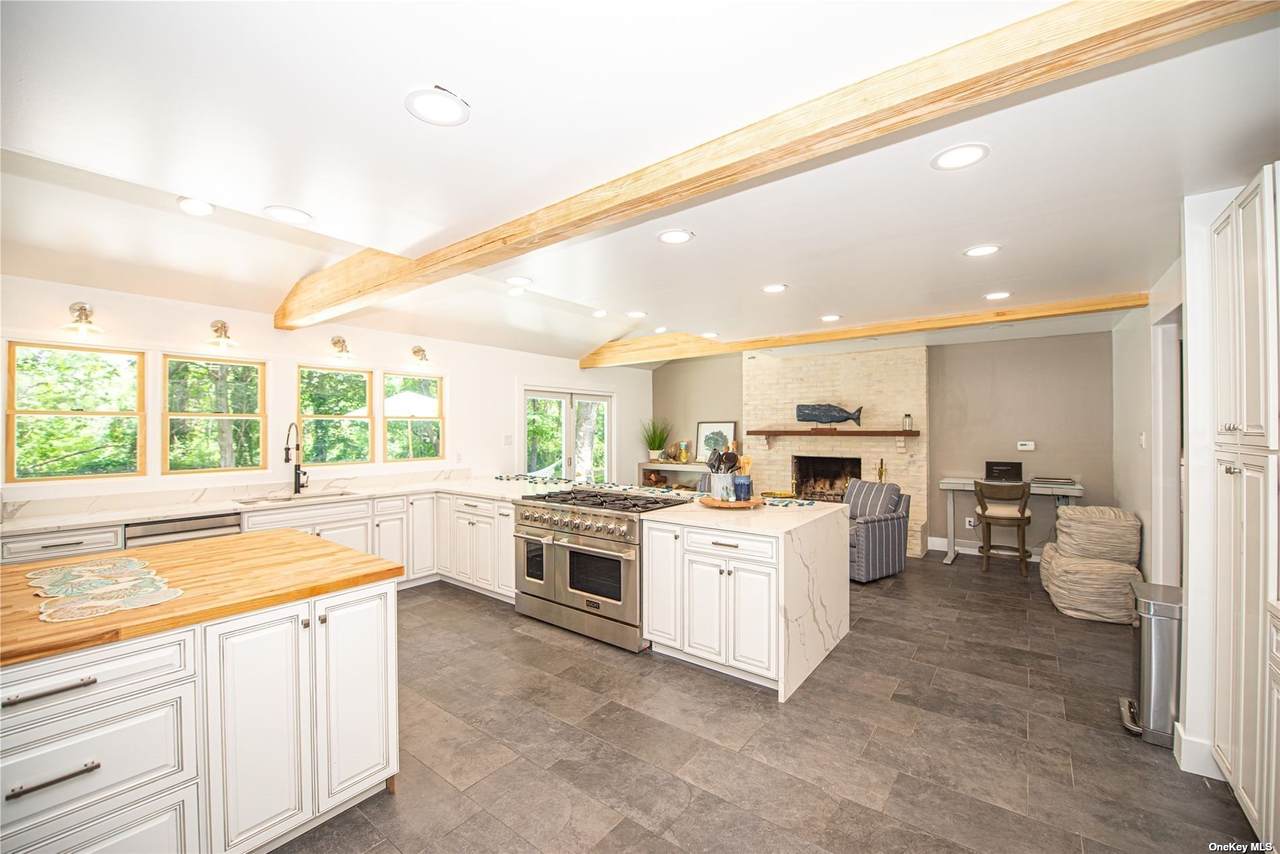 31 Wildwood Drive - Photo 1