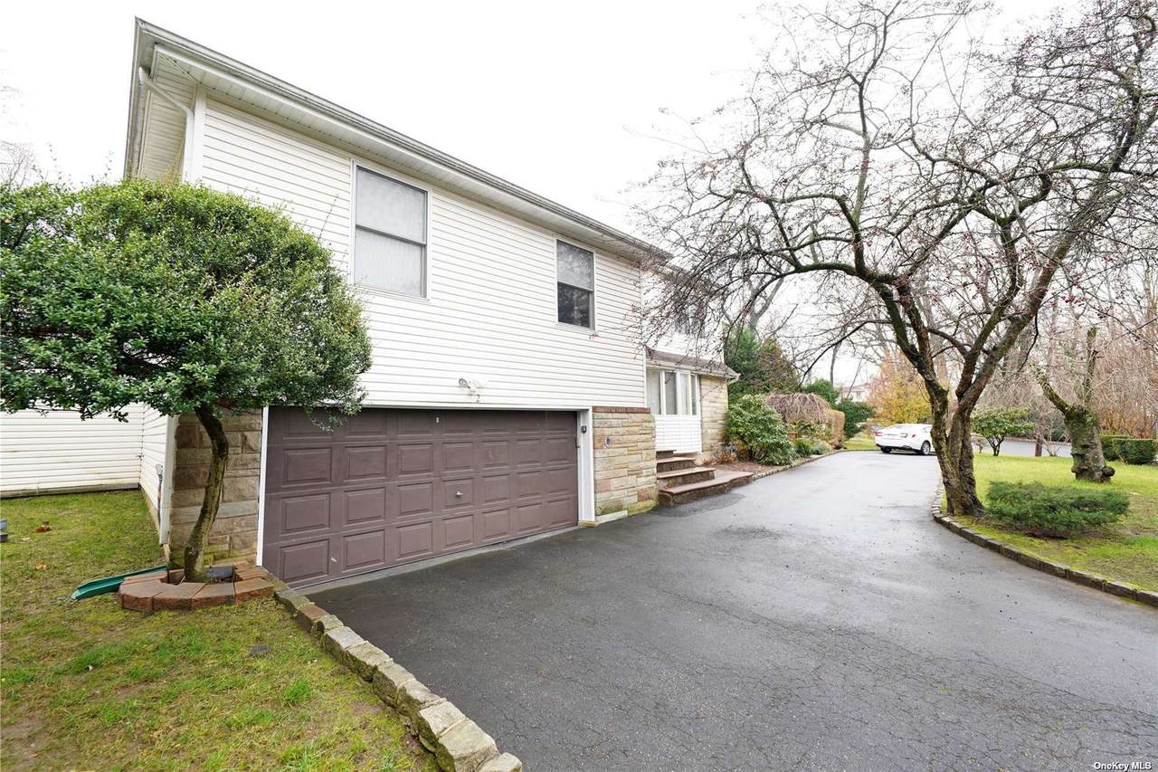 2 Lawson Lane - Photo 1