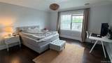 172 Lakeview Avenue - Photo 9