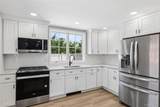 11 Park Avenue - Photo 2