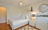 9 Franklin Avenue - Photo 20