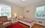 9 Franklin Avenue - Photo 21