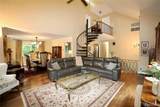 7 David Road - Photo 14