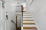 17 Yerkes Road - Photo 2