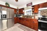 542 East Meadow - Photo 5