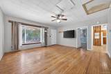 4 Montgomery Road - Photo 5