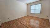 313 Canter Court - Photo 14