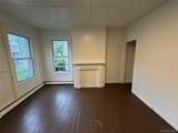 21 Jewett Avenue - Photo 3