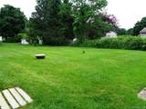 63 Oakwood Drive - Photo 7