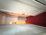 9 Metropolitan Oval - Photo 15