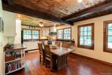 695 Wolf Hill Road - Photo 18