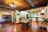 695 Wolf Hill Road - Photo 20
