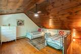695 Wolf Hill Road - Photo 31