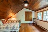 695 Wolf Hill Road - Photo 32