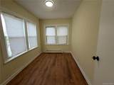 517 Laurelton Blvd - Photo 10