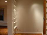 300 Ferdon Avenue - Photo 19