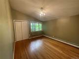 43 Valerie Court - Photo 10