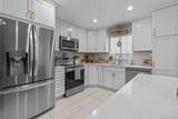 1402 Brentwood Drive - Photo 3