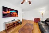 10 South - Photo 8