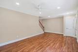 17 Bartlett - Photo 3