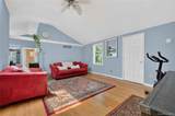 68 Mulford Avenue - Photo 8