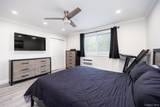 200 Merrick Road - Photo 30