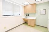 325 Park Avenue - Photo 17