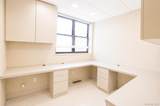 325 Park Avenue - Photo 23