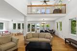 64 Lillian Road - Photo 17