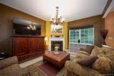 7 Bainbridge Place - Photo 11
