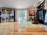 100 Chateau Lane - Photo 8
