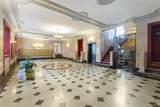 35 Crown - Photo 14