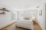 202 Bayport Avenue - Photo 17