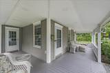 202 Bayport Avenue - Photo 3