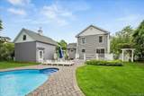 202 Bayport Avenue - Photo 35