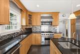 202 Bayport Avenue - Photo 10