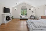 1425 Burton Street - Photo 16
