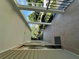 423 Hinman Place - Photo 4