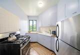 14 Metropolitan Oval - Photo 7