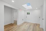 313 Fullerton Avenue - Photo 10