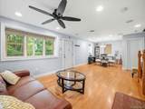 2 Hempstead Lane - Photo 5