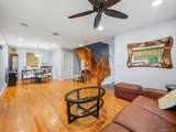 2 Hempstead Lane - Photo 8