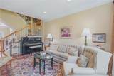 6 Bainbridge Place - Photo 16