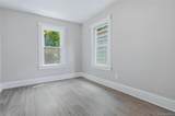 70 Vandeusen Street - Photo 12