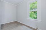 70 Vandeusen Street - Photo 14