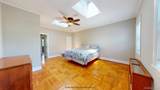 2042 Gerritsen Avenue - Photo 15