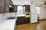 48 Surrey Commons - Photo 10