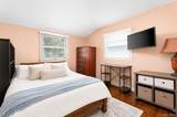 25 Brewster Avenue - Photo 19